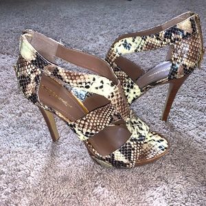BCBG SNAKE SKIN STRAPPY HEELS